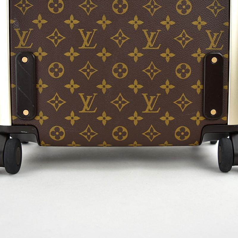 美品 ルイヴィトン キャリーケース ホライゾン50 モノグラム M23209 ルイヴィトン】 スーツケース ホライゾン 50 伝統のモノグラム