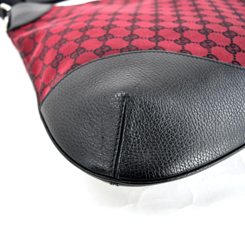 GUCCI グッチ ワンショルダー GGキャンバス シルバー金具 ブラック GUCCI（グッチ） バッグ レディース ショルダーバッグ ワンショルダー