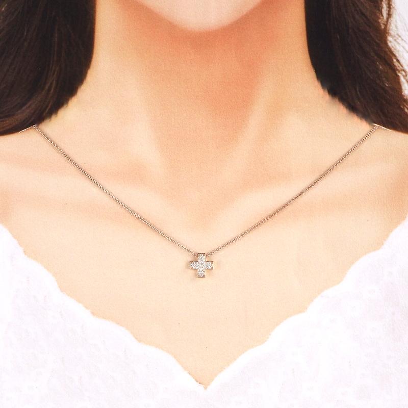 ピキョッティ ネックレス 18金 K18PG クロスモチーフ ダイヤ 0.21ct