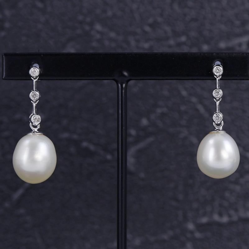 バロックパール ピアス 約9.6~11.0mm ホワイト系パール K18WG ダイヤ