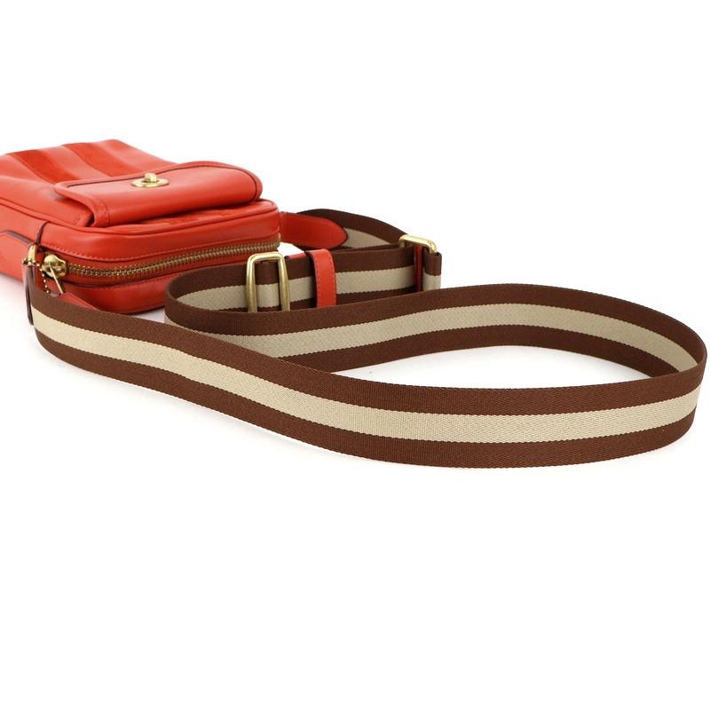 極美品● コーチ ショルダーバッグ ワンショルダー スエード レザー レッド COACH（コーチ） 訳あり/コーチ バッグ ショルダー 2way COACH C5636
