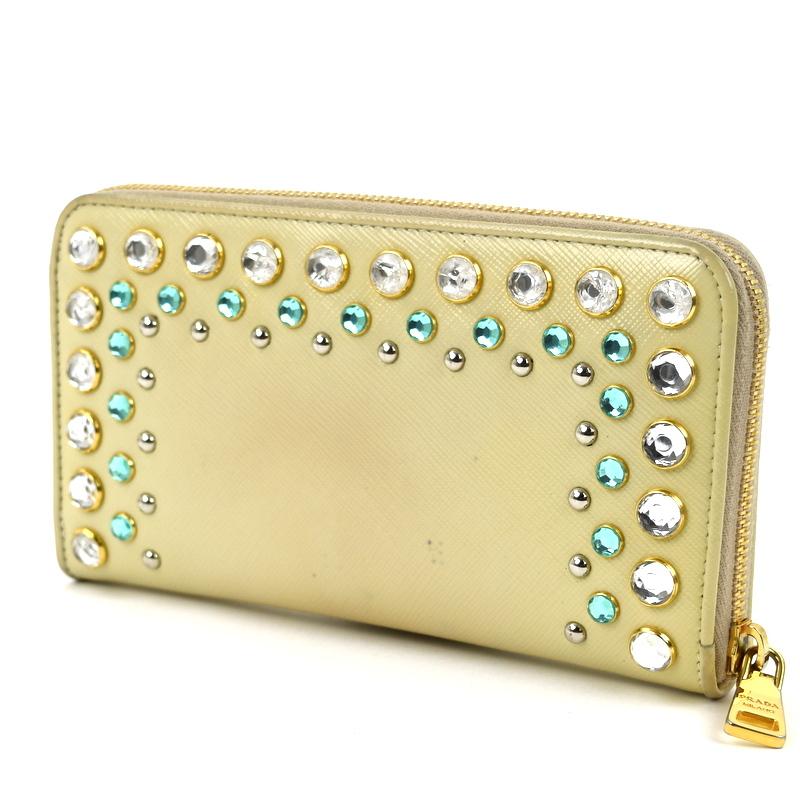 早い者勝ち　PRADA プラダ　長財布　白　ベージュ　アイボリー　折りたたみ 楽天市場】【財布】PRADA プラダ 型押しレザー SAFFIANO METAL 2