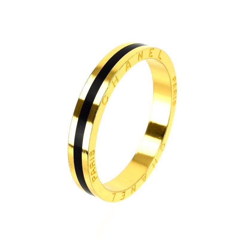 CHANEL（シャネル） バングル アクセサリー ゴールド×ブラック