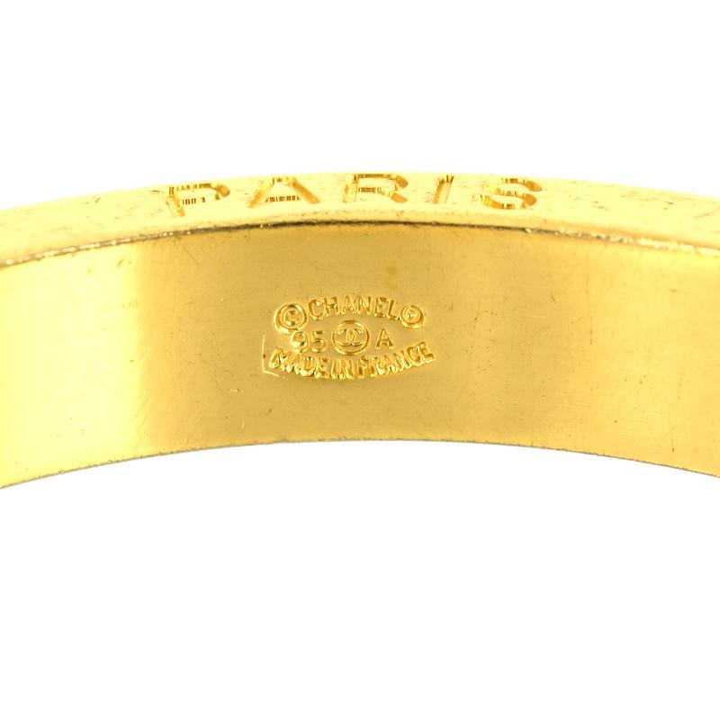 CHANEL バングル ココ クラッシュ コレクション ブレスレット ホワイトゴールド