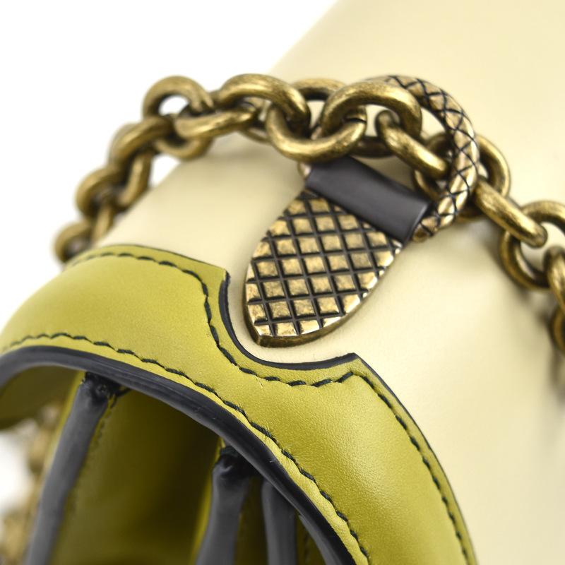 BOTTEGA VENETA（ボッテガ・ヴェネタ） バッグ レディース チェーン