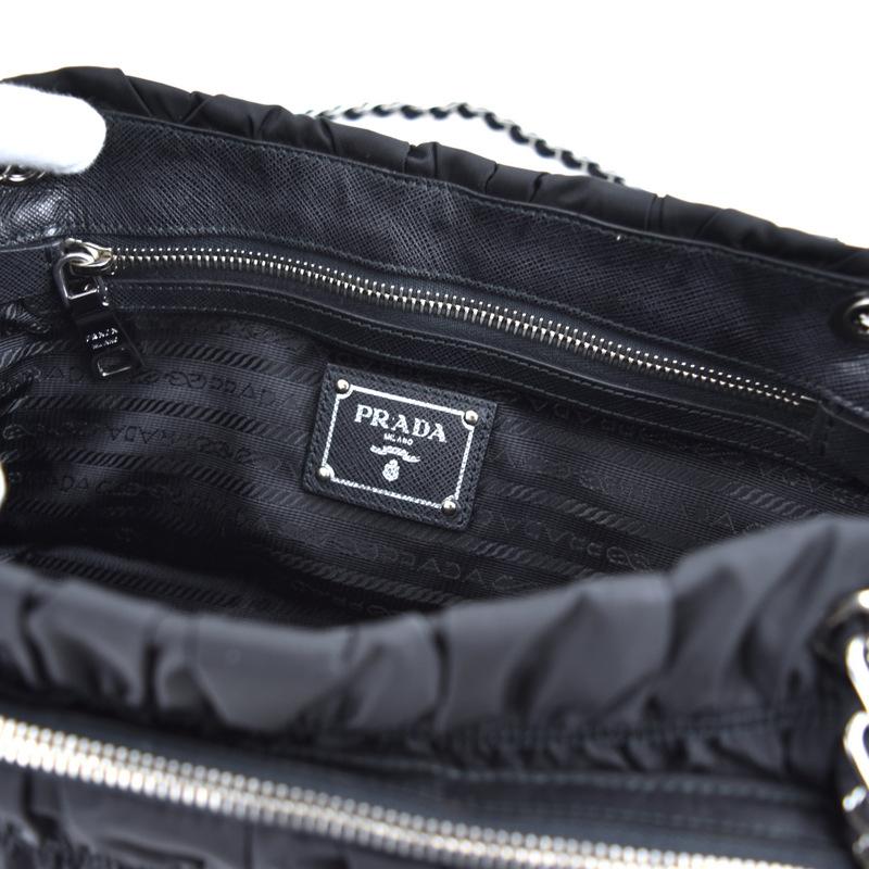 PRADA プラダ　ショルダーバッグ　チェーン　ナイロン　ギャザー PRADA プラダ チェーン ショルダー バッグ ナイロン BR4609