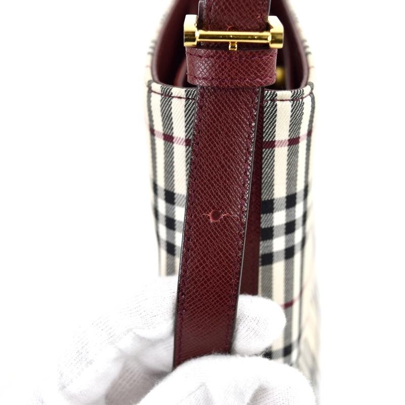 バーバリー　裏地ノバチェック　レザー　ワンショルダーバッグ　ブラウン バーバリー 裏地ノバチェック レザー ワンショルダーバッグ