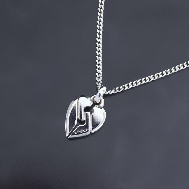 GUCCI グッチ ネックレス ノットハート ハートモチーフ