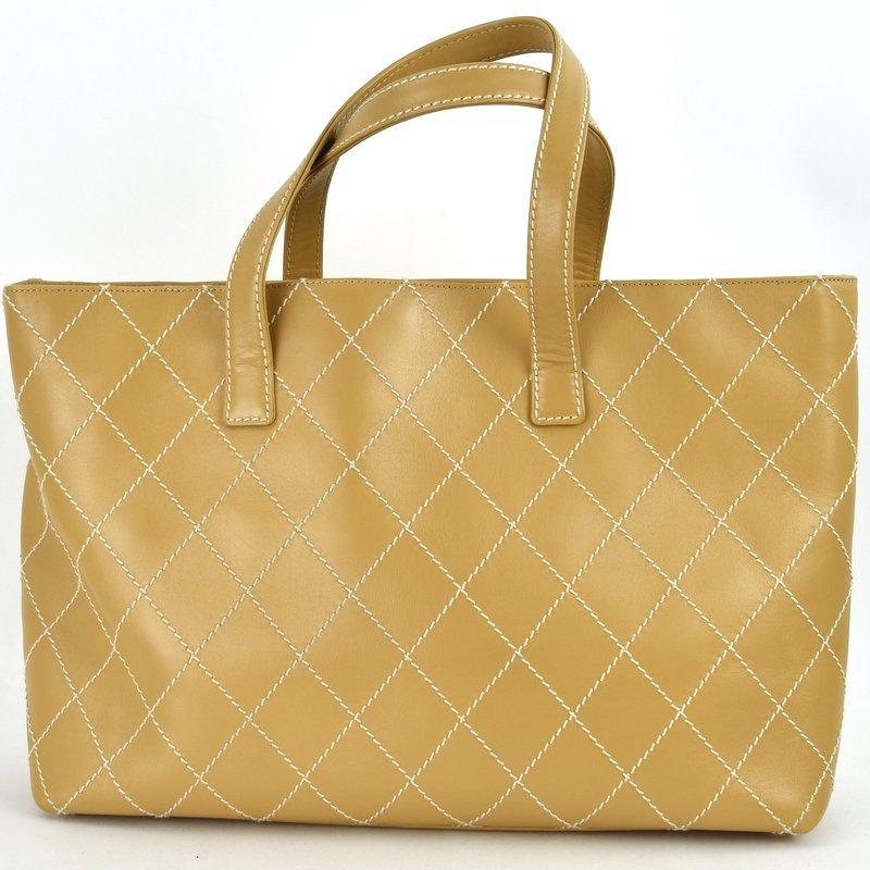 CHANEL ワイルドステッチ　トートバッグ　ベージュ CHANEL シャネル ワイルドステッチ トートバッグ ベージュ/GP