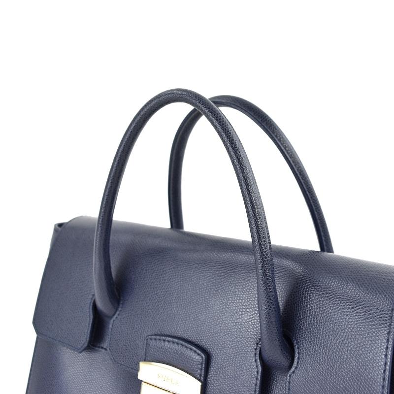 FURLA フルラ 2WAYバッグ ショルダー ハンド フラップバッグ