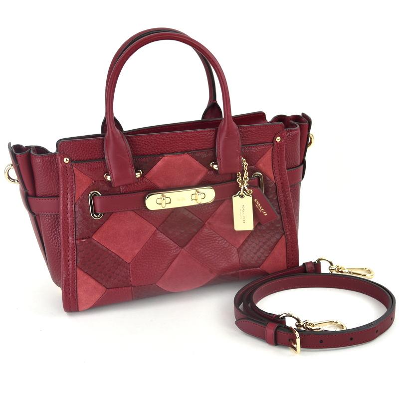 COACH（コーチ） バッグ スワッガー27 36109 レッド系 パイソン型押し