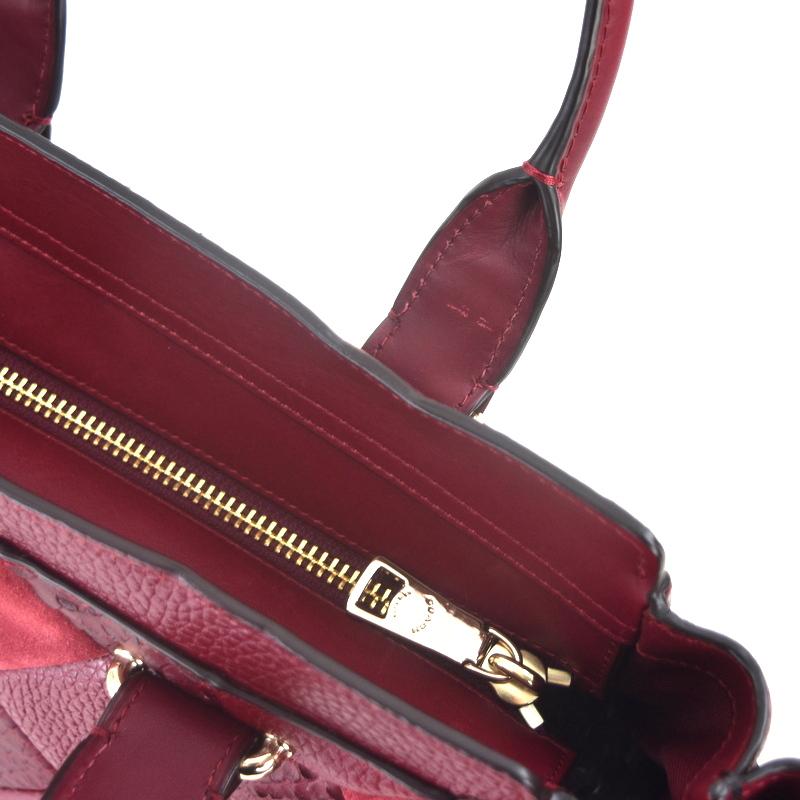 【極美品】コーチ　スワッガー27 COACH（コーチ） バッグ スワッガー27 36109 レッド系 パイソン型押し