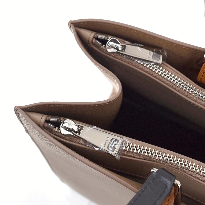 FURLA（フルラ） 2WAYトート ヴァーシティ ロゴ ハンドバッグ