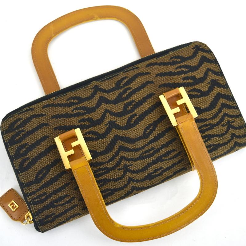 FENDI（フェンディ） バッグ レディース ハンドバッグ ウォレット