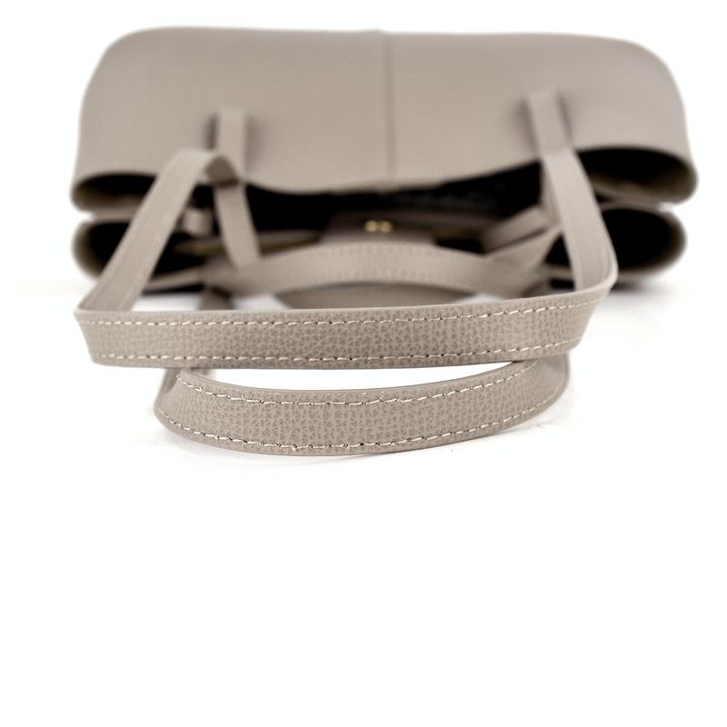 【極美品】POLENE Cymeポレーヌ トープ ショルダーバッグ Polène | バッグ - Cyme - トープ テクスチャード