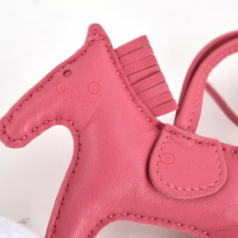 HERMES（エルメス） バッグチャーム ロデオPM ピンク レザー Y刻印