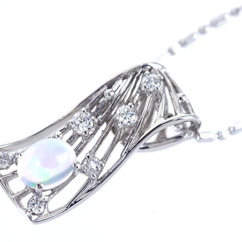 ウォーターオパール ネックレス 0.37ct K18WG 鑑別書付き 45.5cm