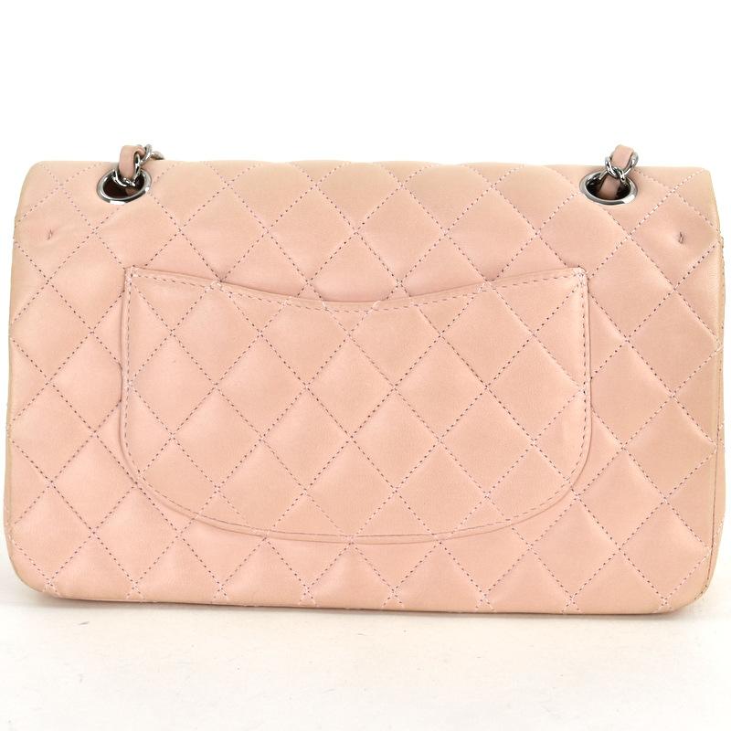 CHANEL（シャネル） バッグ チェーンショルダー マトラッセ Wフラップ