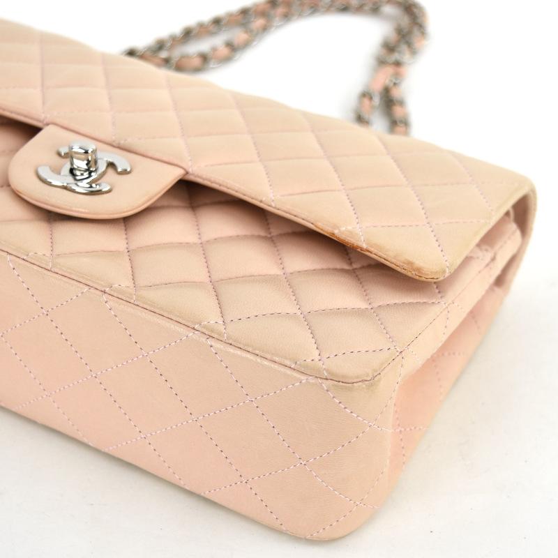 CHANEL（シャネル） バッグ チェーンショルダー マトラッセ Wフラップ