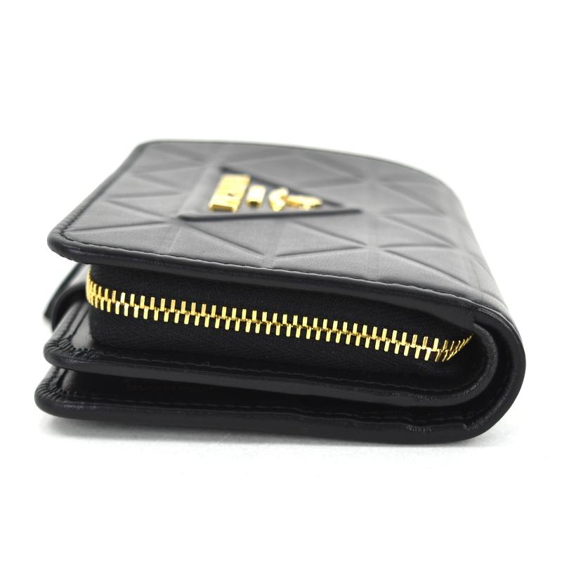 PRADA プラダ 財布 レディース 二つ折り財布 1ML018 レザー NERO PRADA プラダ 財布 レディース 二つ折り財布 1ML018 レザー NERO
