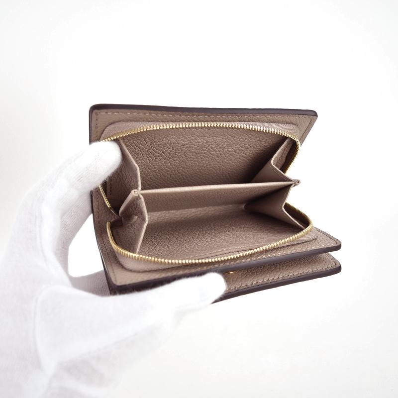 LOUIS VUITTON（ルイ・ヴィトン） 財布 二つ折り ミニ財布