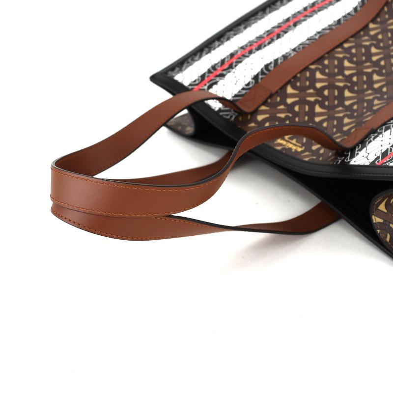 BURBERRY バーバリー トートバッグ TBモノグラム 8019383 BURBERRY バーバリー トートバッグ TBモノグラム 8019383