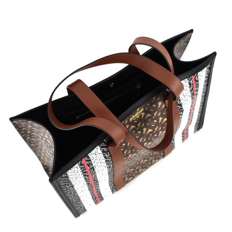 BURBERRY バーバリー トートバッグ TBモノグラム 8019383 BURBERRY バーバリー トートバッグ TBモノグラム 8019383