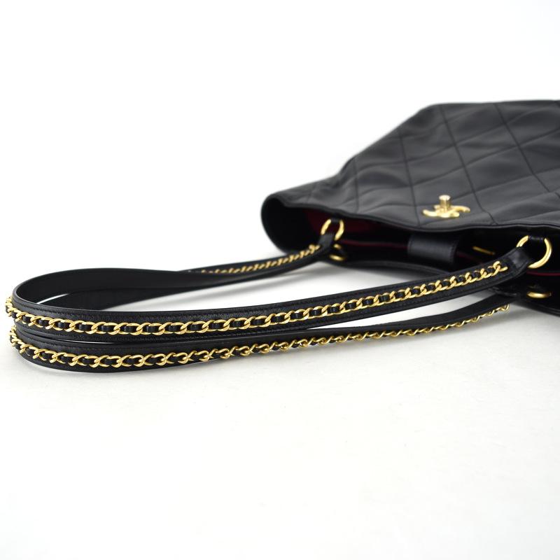 ちの様♡CHANEL マトラッセ　チェーントートバッグ　チェーンバッグ　レザー CHANEL（シャネル） バッグ チェーントート AS3537 マトラッセ