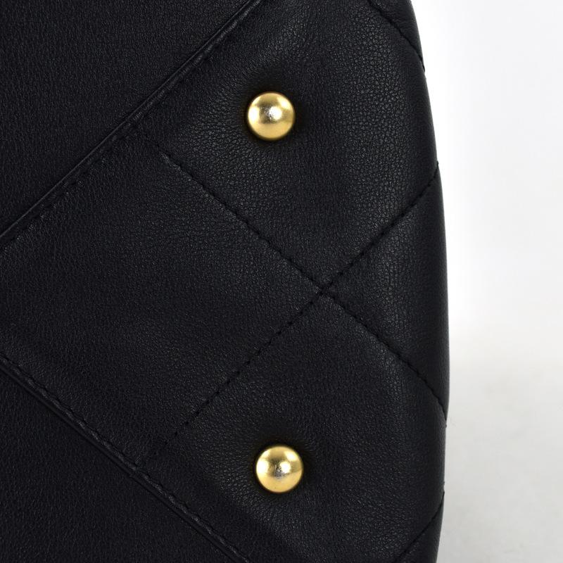 CHANEL（シャネル） バッグ チェーントート AS3537 マトラッセ