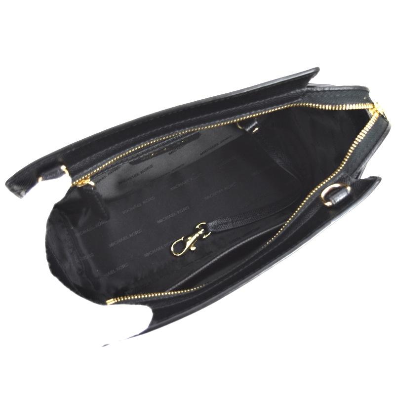 MICHAEL KORS（マイケルコース） ショルダーバッグ ブラック レザー 革