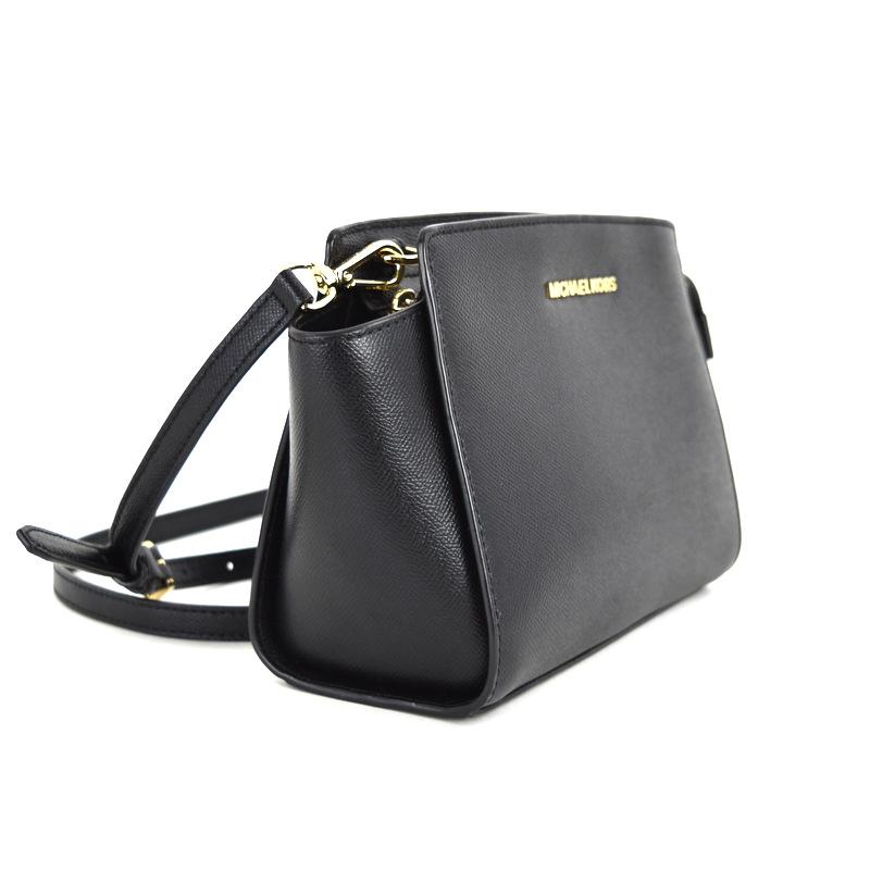 MICHAEL KORS（マイケルコース） ショルダーバッグ ブラック レザー 革