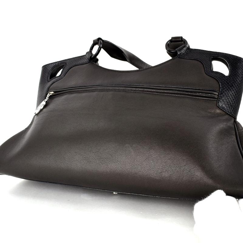 カルティエ マルチェロ ドゥ ハンドバッグ マストライン パンチングロゴ レザー カルティエ マルチェロ ドゥ ハンドバッグ マストライン パンチング