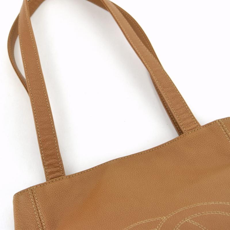 CHANEL ベージュ トートバッグ 20896715 値下げ】CHANEL シャネル トートバッグ ベージュ - メルカリ
