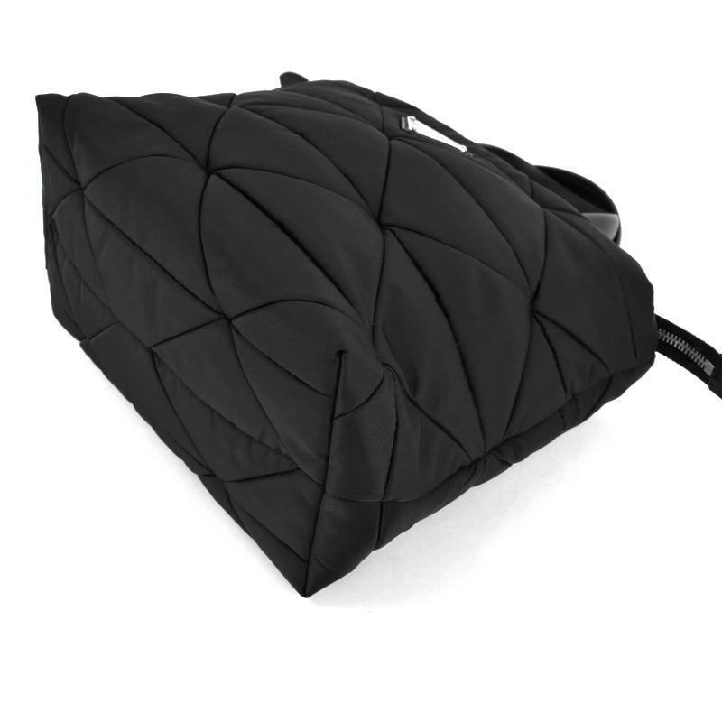 PRADA（プラダ） バッグ レディース パデッド Re-Nylon トートバッグ