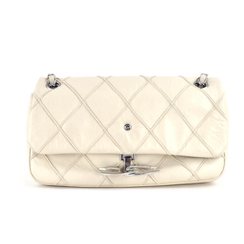 CHANEL（シャネル） ワンショルダー マトラッセ ホワイト シルバー金具