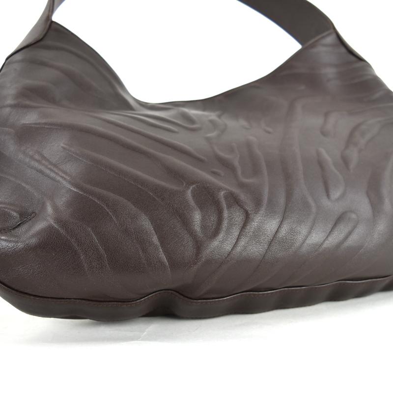 ブラウンレザーショルダーバッグ　カルティエ CARTIER カルティエ マストライン ショルダーバッグ レザー