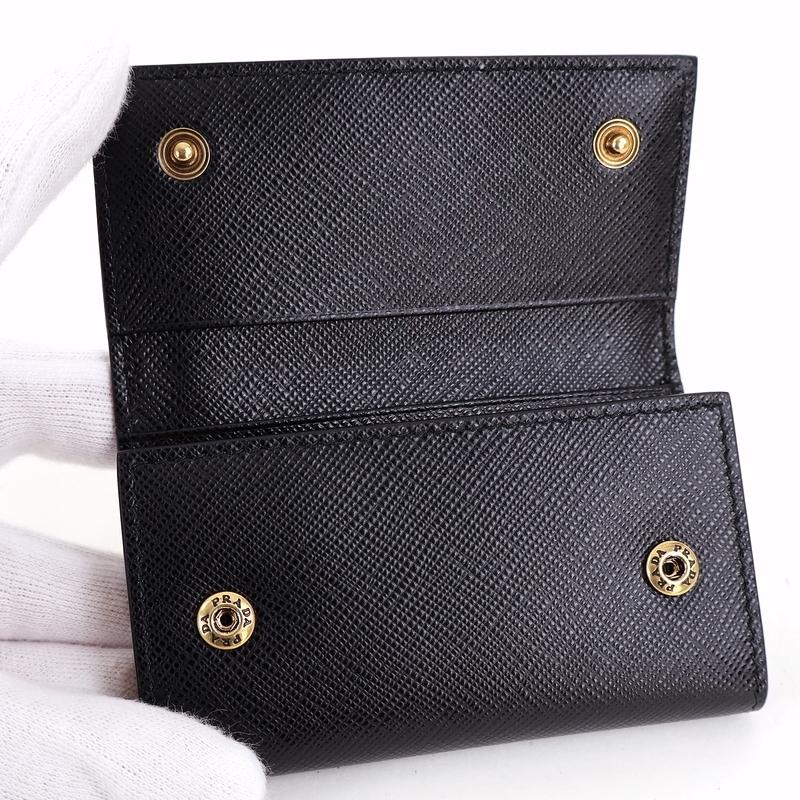 プラダ キーケース 6連 メンズ サフィアーノレザー ブラック ゴールド