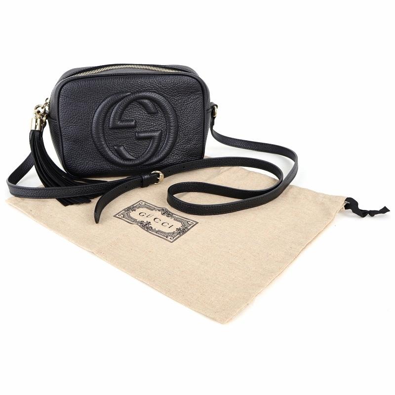 GUCCI ボディバッグ ブラック ロゴ入り GUCCI（グッチ） バッグ 中古 スモールディスコバッグ ソーホー