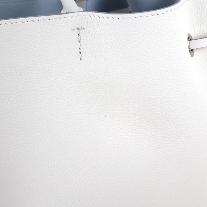 LOUIS VUITTON（ルイ・ヴィトン） バッグ マヒナ ベラ・トート M11733