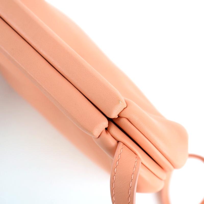 BOTTEGA VENETA（ボッテガ・ヴェネタ） バッグ スモールポイント