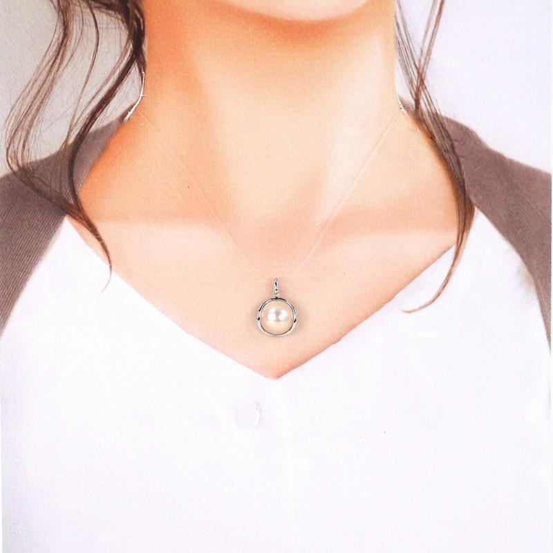 マベパール ペンダントトップ 12.9mm 14k 14金 ホワイトゴールド 枠