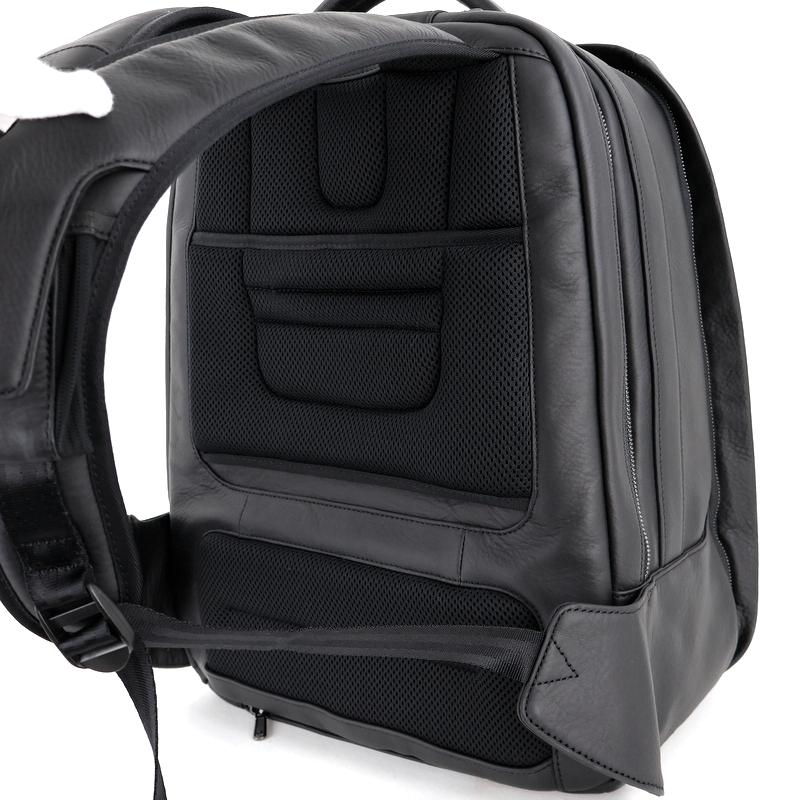 ダンヒル バックパック レザー ブラック 無地 ワンポイントロゴ