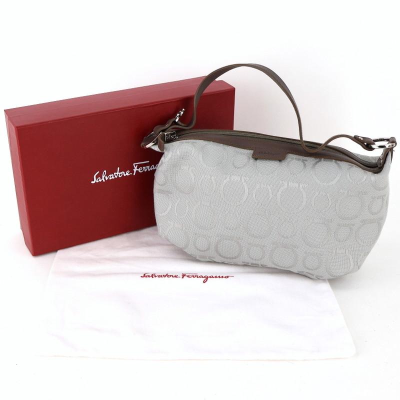 【美品】サルヴァトーレフェラガモ　アクセサリーポーチ　ハンドバッグ　ガンチーニ GANCINI サルヴァトーレ フェラガモ アクセサリーポーチ レディース