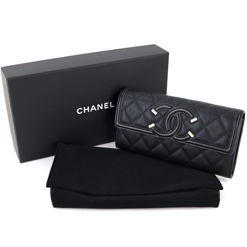 CHANEL（シャネル） 長財布 ブラック CCフィグリー 二つ折り長財布