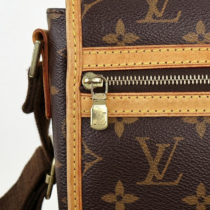 メッセンジャー・ボスフォール ルイヴィトン ショルダーバッグ