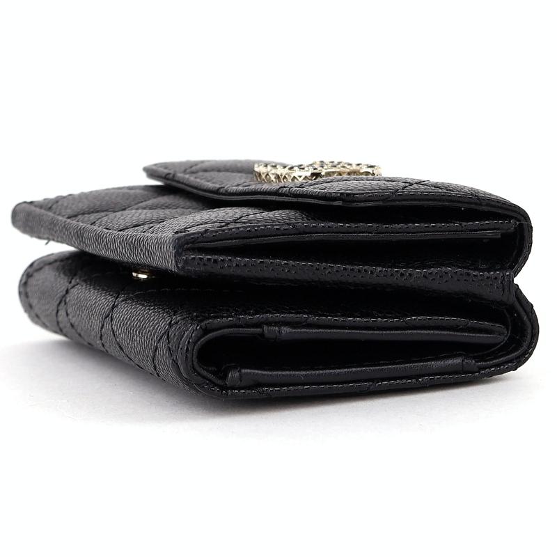 キャビアスキン シャネル 財布 中古 3つ折り財布 ブラック ゴールド