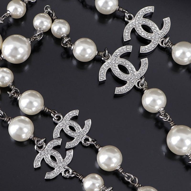 CHANEL（シャネル） ロングネックレス 108cm コスチュームパール ココ