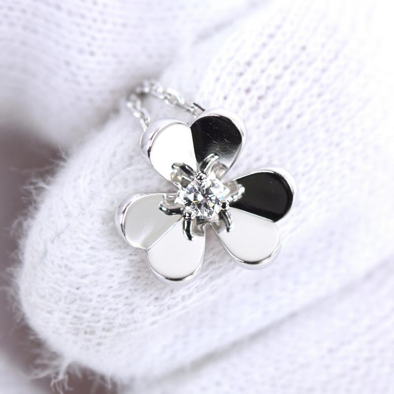 Van Cleef ＆ Arpels（ヴァンクリーフ ＆ アーペル） ネックレス 18金