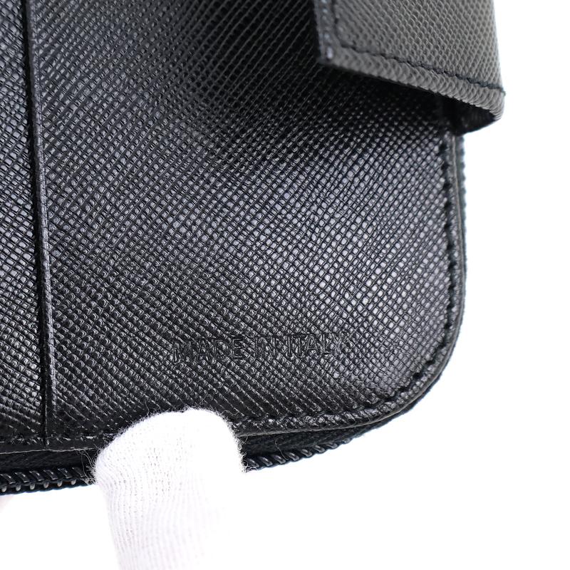 PRADA（プラダ） 財布 2つ折り財布 サフィアーノレザー コンパクト