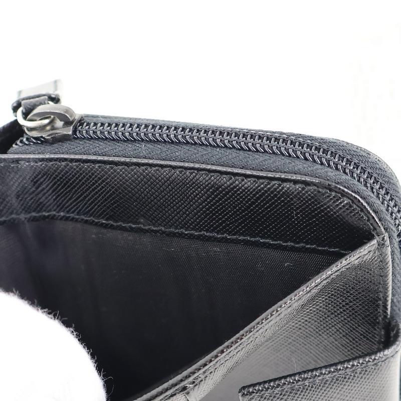 プラダ　コンパクトジップ　財布　サフィアーノレザー PRADA（プラダ） 財布 2つ折り財布 サフィアーノレザー コンパクト